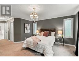 264 Ryerson Crescent, Oshawa, ON L1G8B7 Photo 19