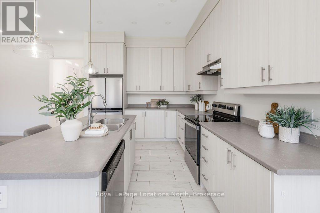 298 RAMBLEWOOD DRIVE - 14