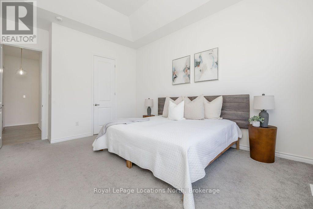298 RAMBLEWOOD DRIVE - 23