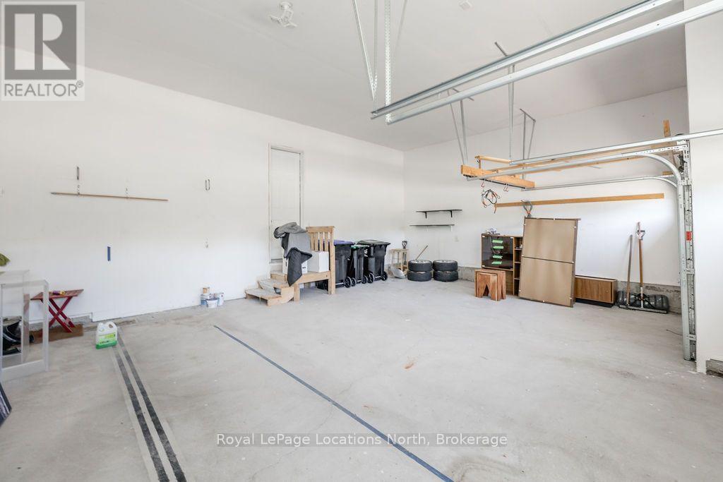 298 RAMBLEWOOD DRIVE - Image 35