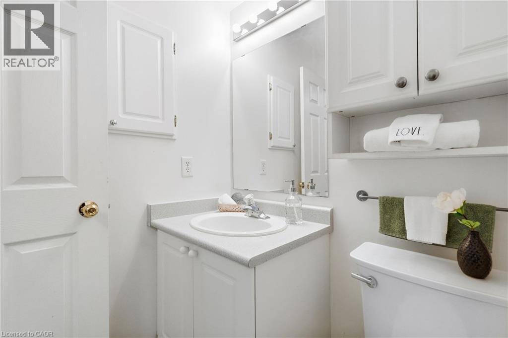 219 Gatwick Drive — photo 32