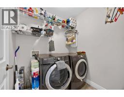 821 Carriage Way, Sarnia, ON N7W0A5 Photo 24