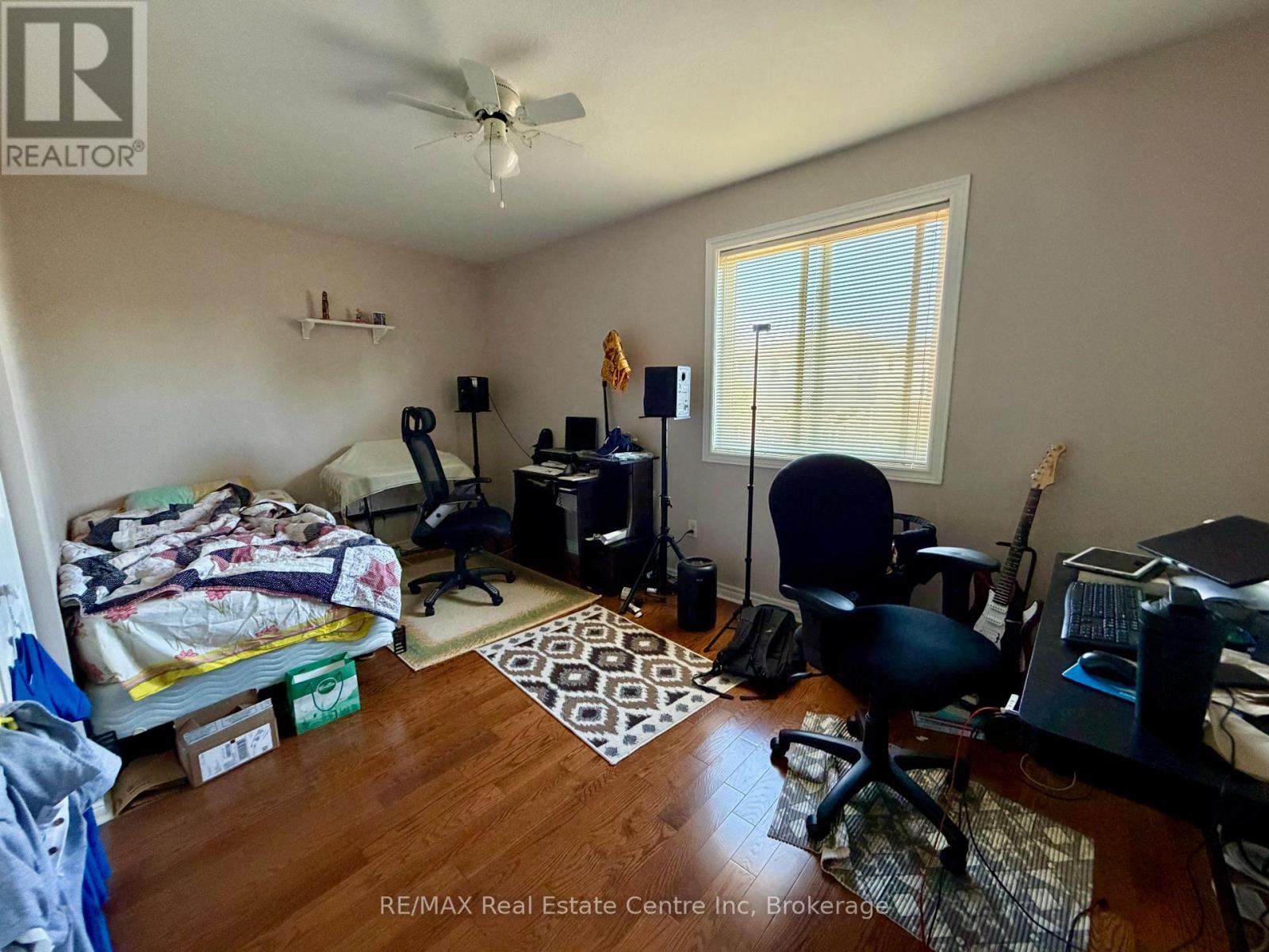 162 Clairfields Drive West — photo 22
