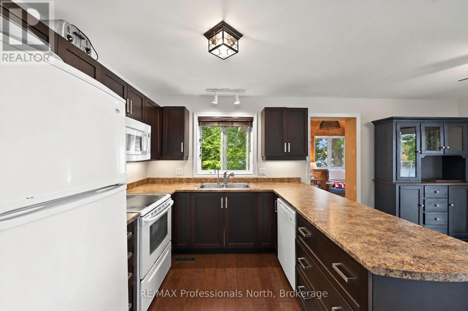 1211 BALMORAL LANE - Image 18