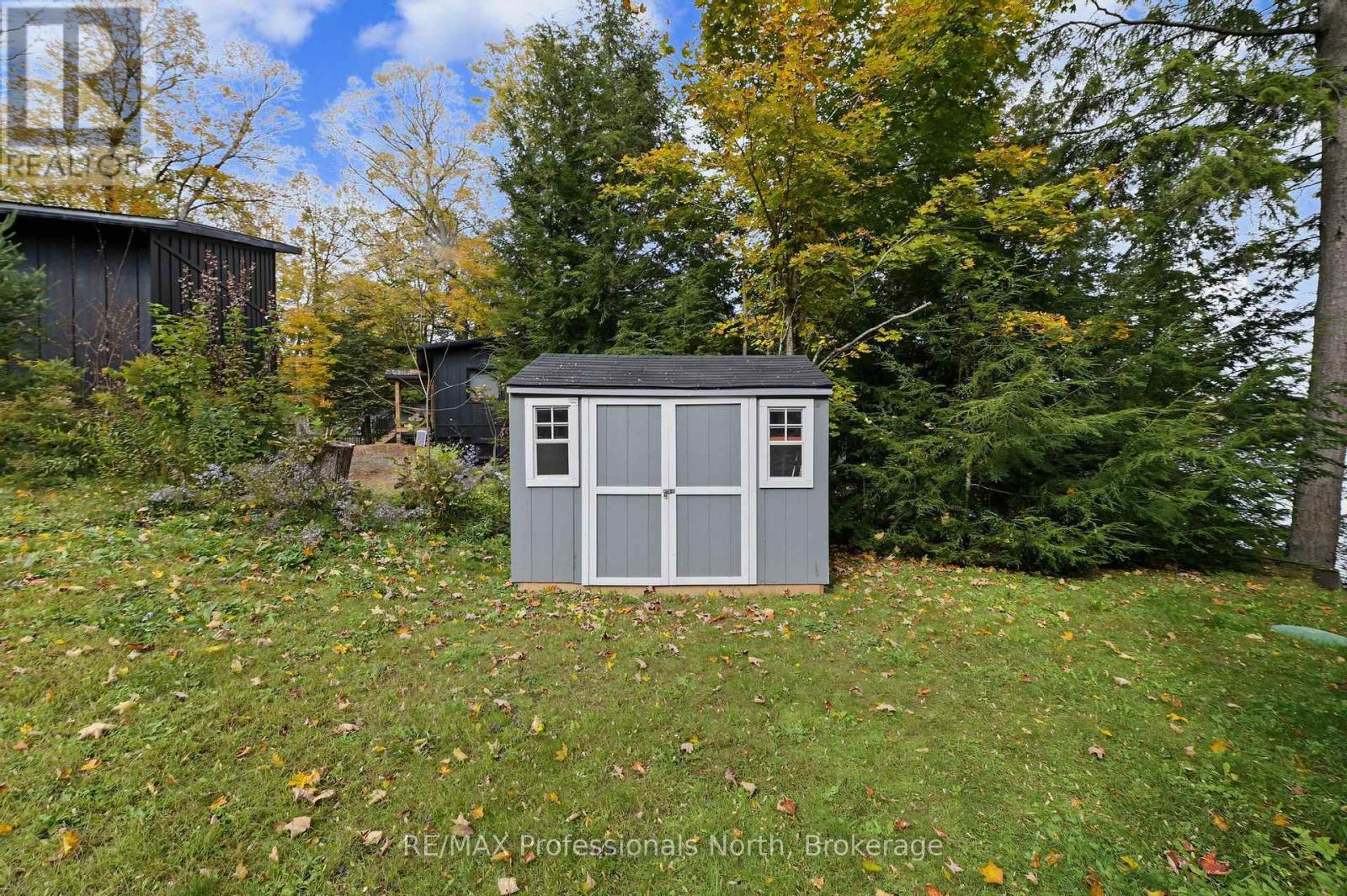 1211 BALMORAL LANE - 38