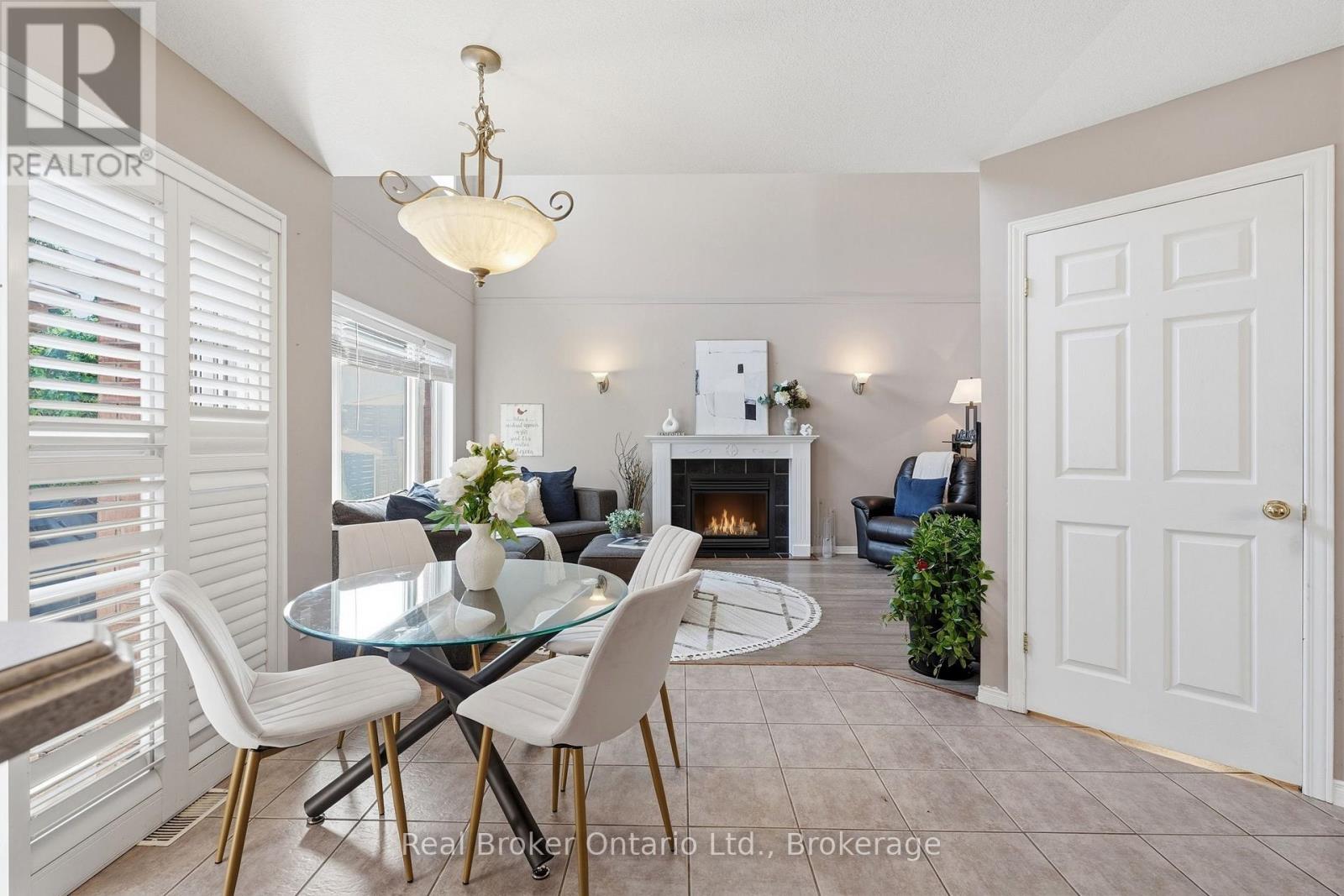 225 SUMMERFIELD DRIVE - Image 11