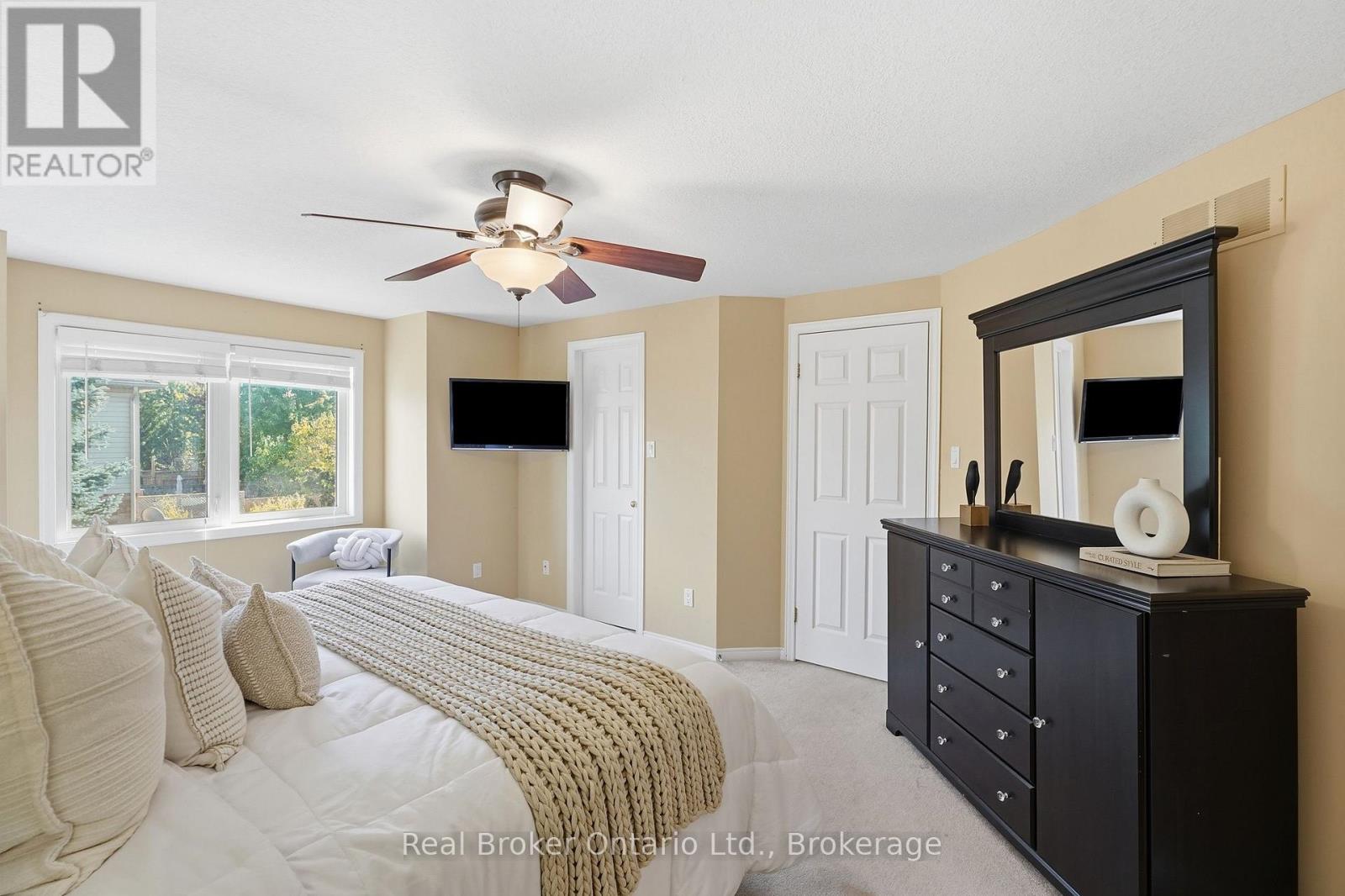 225 SUMMERFIELD DRIVE - Image 25