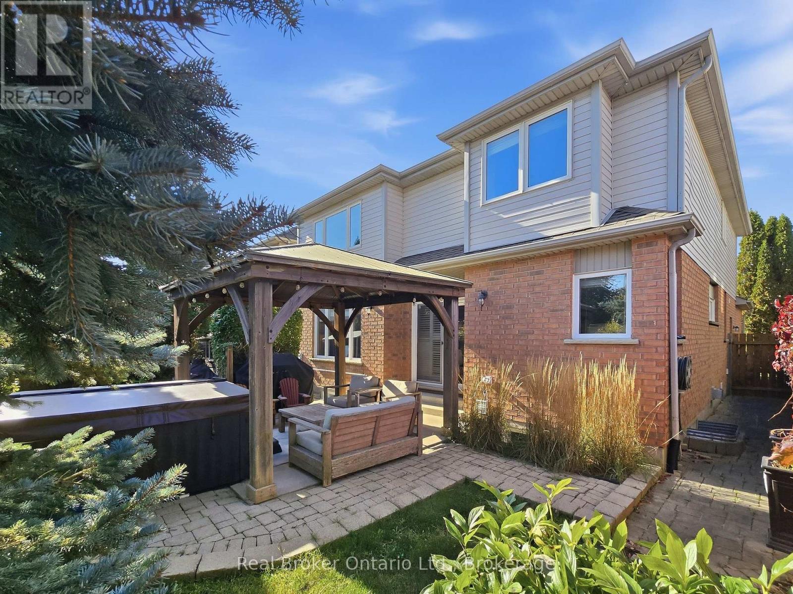225 SUMMERFIELD DRIVE - 43