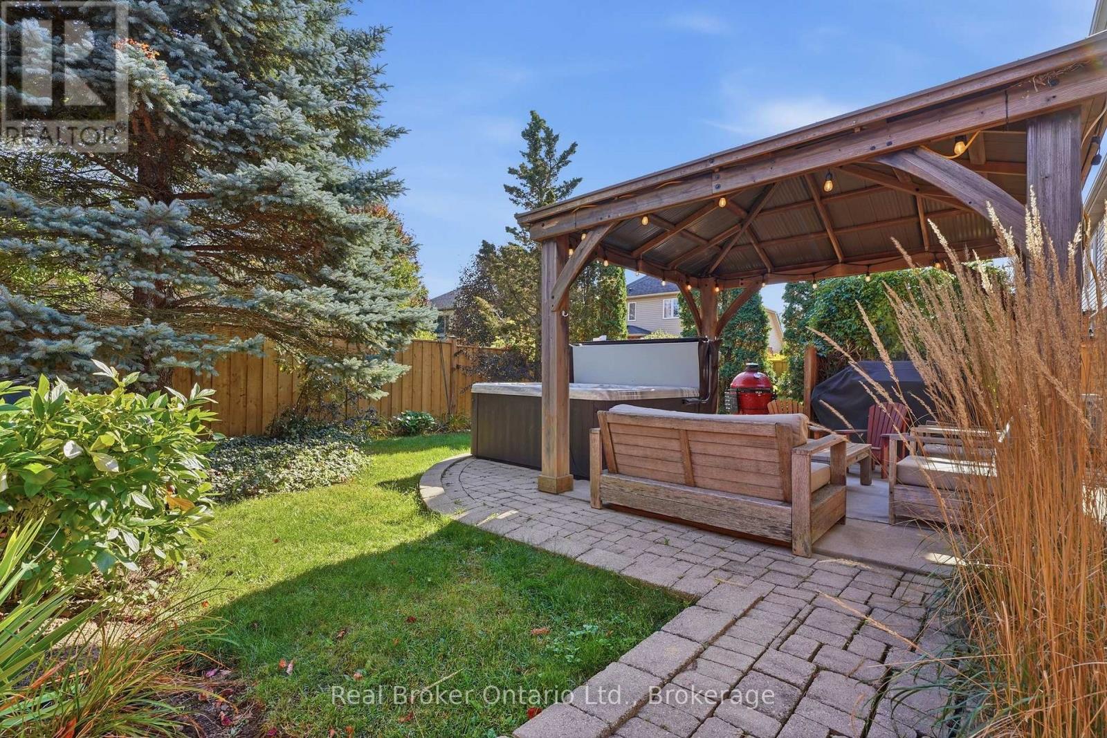 225 SUMMERFIELD DRIVE - 44