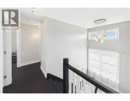 279 Freeman, photo 23