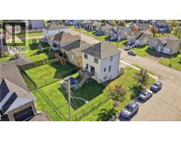 279 Freeman, photo 6