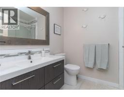 4413 Strom Ness Pl, Saanich, BC V8Z6S7 Photo 27