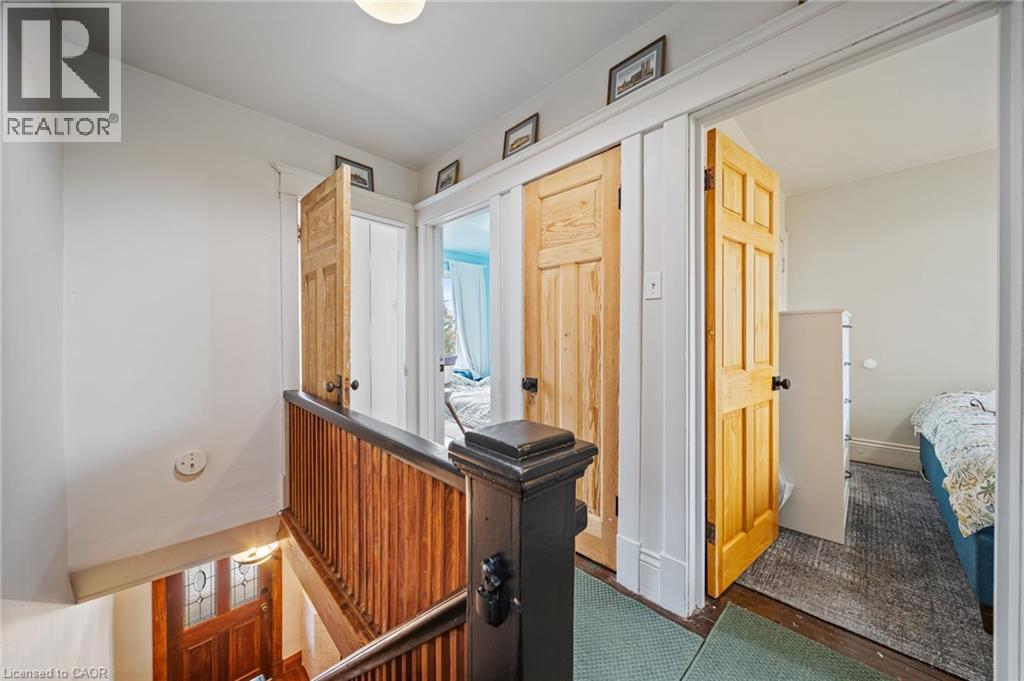 24 Belview Avenue — photo 19