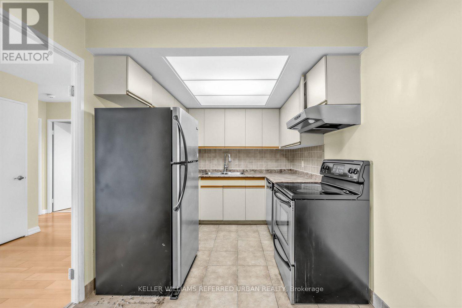 #2307 215 WYNFORD DRIVE - 14