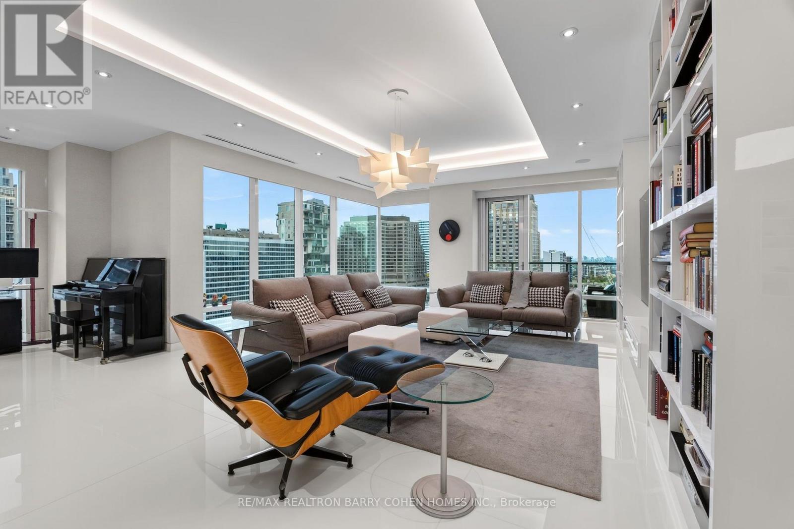 #1602 80 YORKVILLE AVENUE - 5