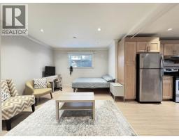 1436 Bewicke Avenue, North Vancouver, BC V7M3B8 Photo 22