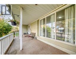 102 4 Avenue SE - photo 45