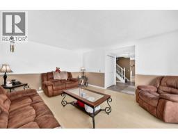 102 4 Avenue SE - photo 9