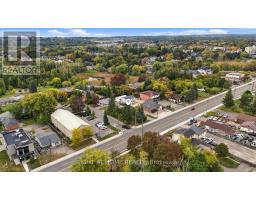 198 King Road, Richmond Hill, ON L4E2W1 Photo 9