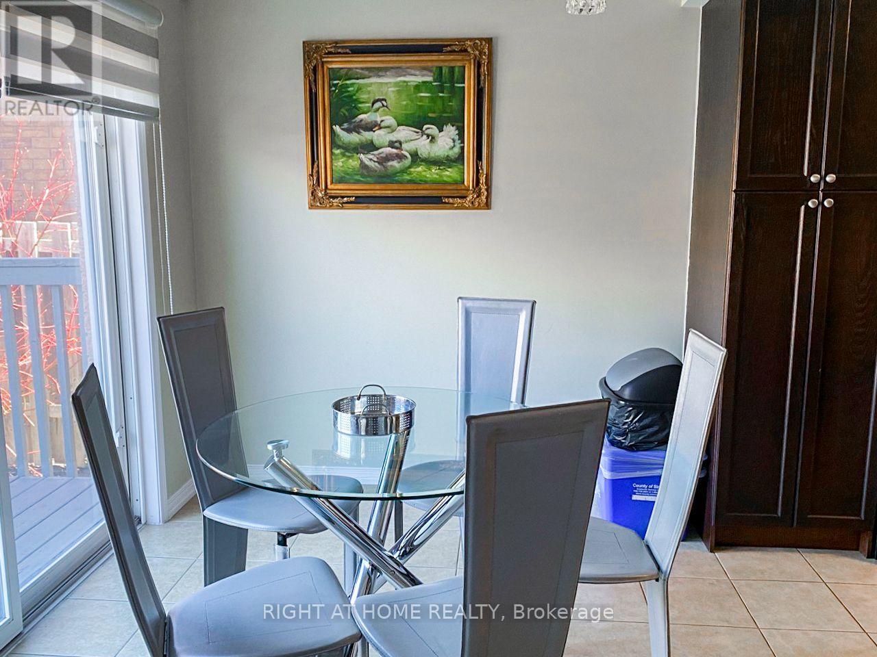 2099 Osbond Road — photo 10