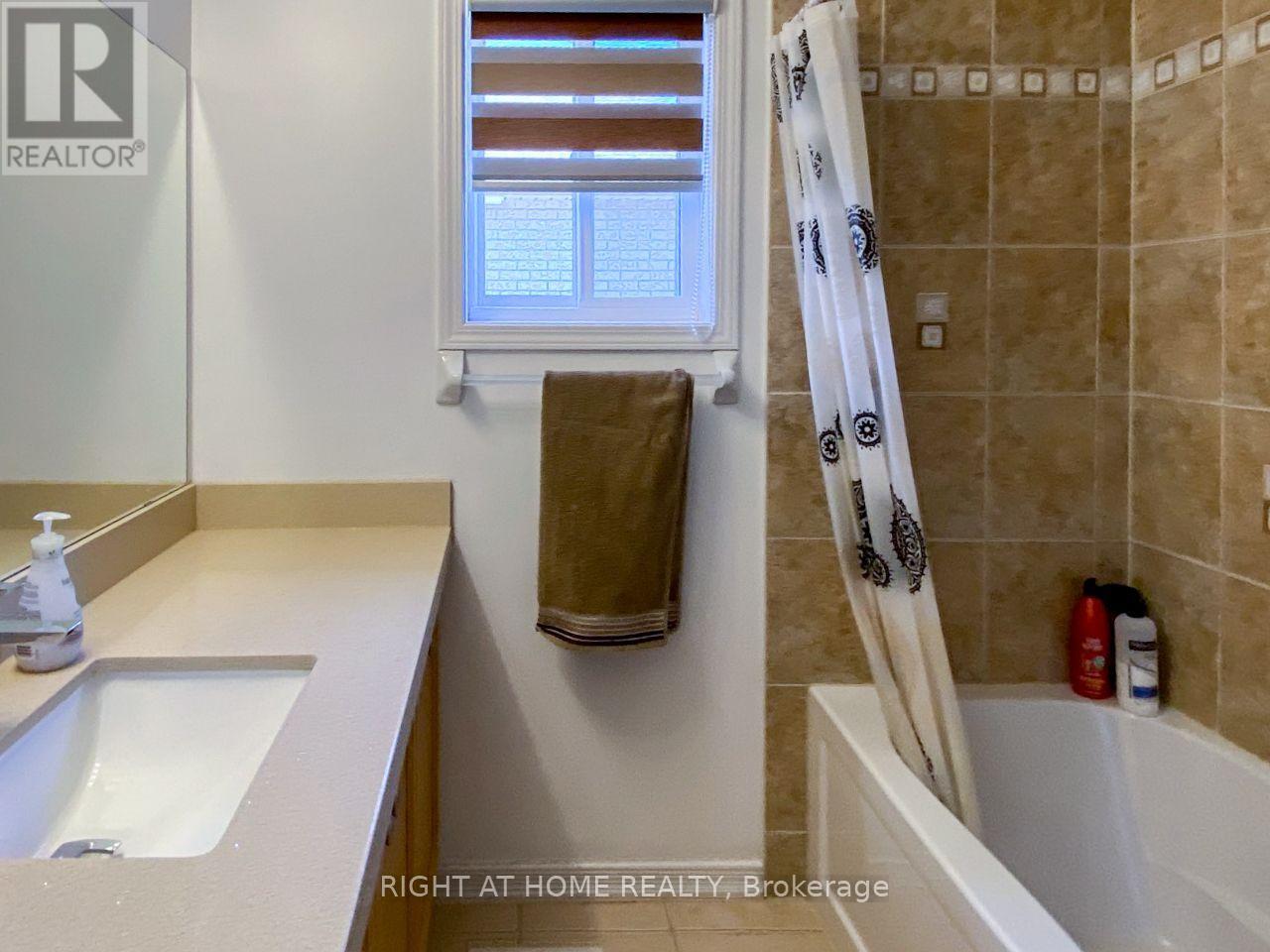 2099 Osbond Road — photo 21