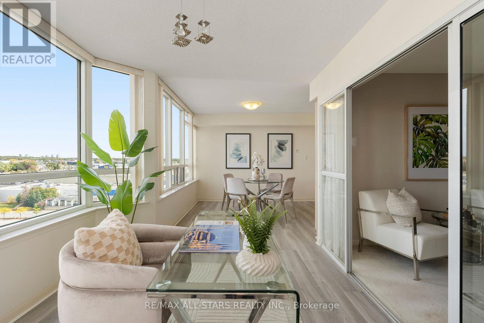 1102- 610 Bullock Drive, Markham, ON photo 18