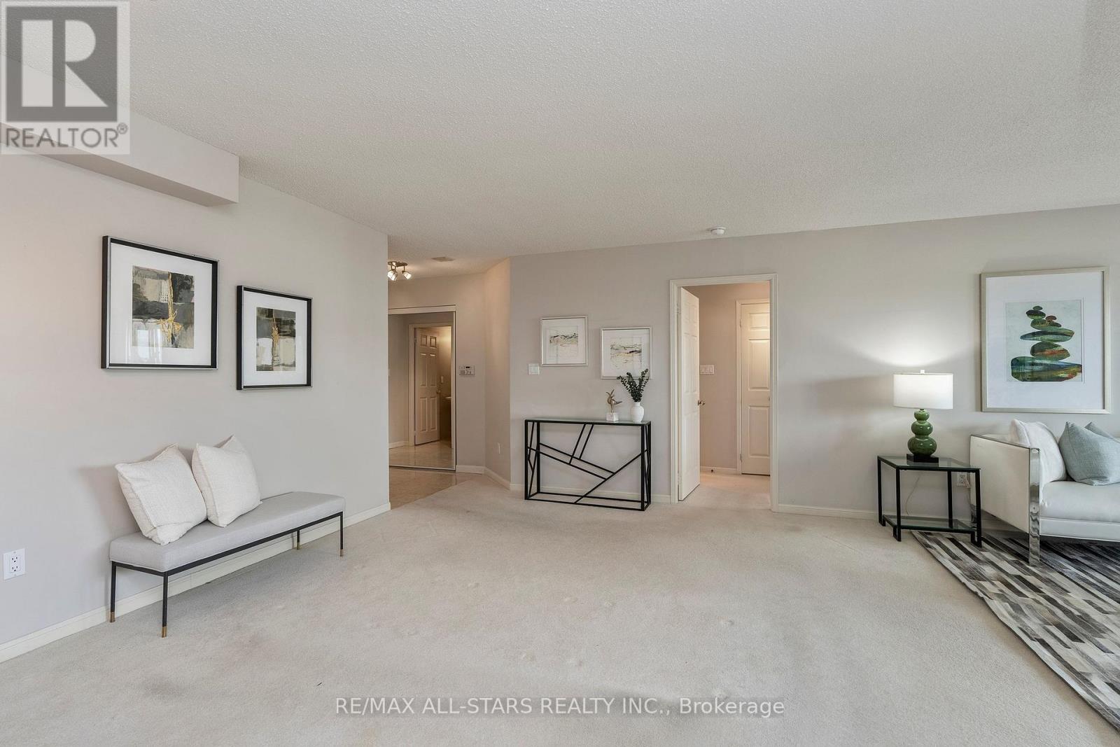 #1102 610 BULLOCK DRIVE - 8