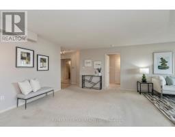 1102 - 610 Bullock Drive, Markham, ON L3R0G1 Photo 8