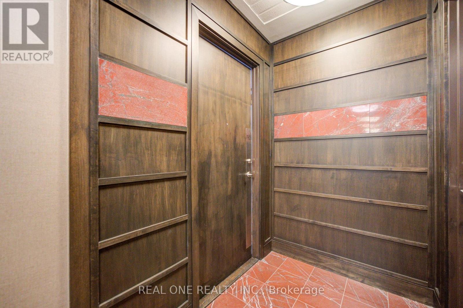 Ph55- 23 Cox Boulevard, Markham, ON photo 2