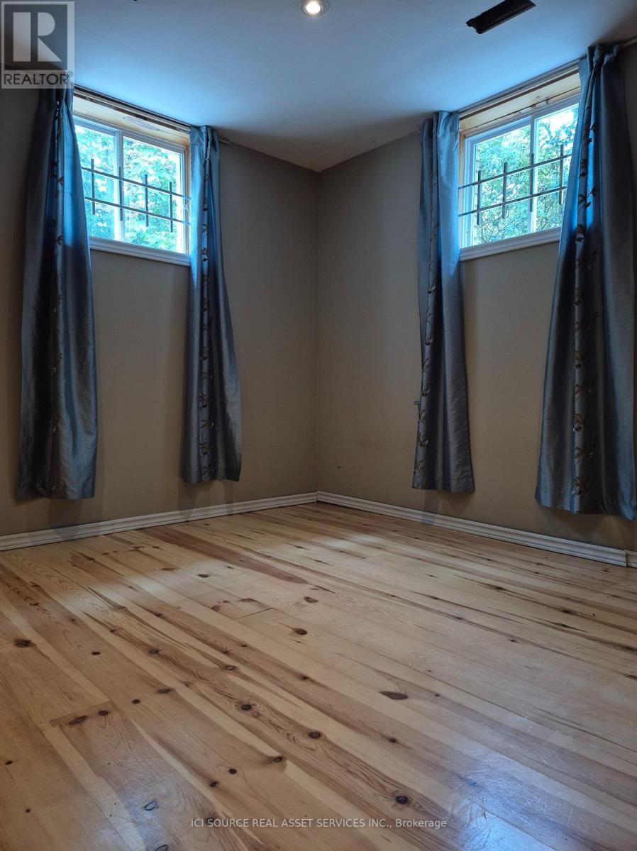 2100 SNOW VALLEY ROAD - 34