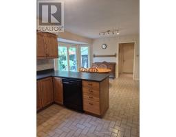 2100 Snow Valley Road, Springwater, ON L9X1J7 Photo 14