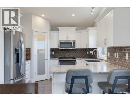 4pc Bathroom - 309 Bassett Road, Martensville, SK S0K2T1 Photo 7