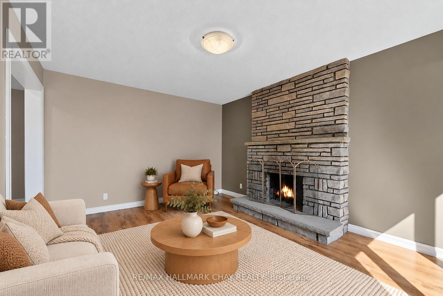 38 Imperial Crescent, Bradford West Gwillimbury, ON photo 12