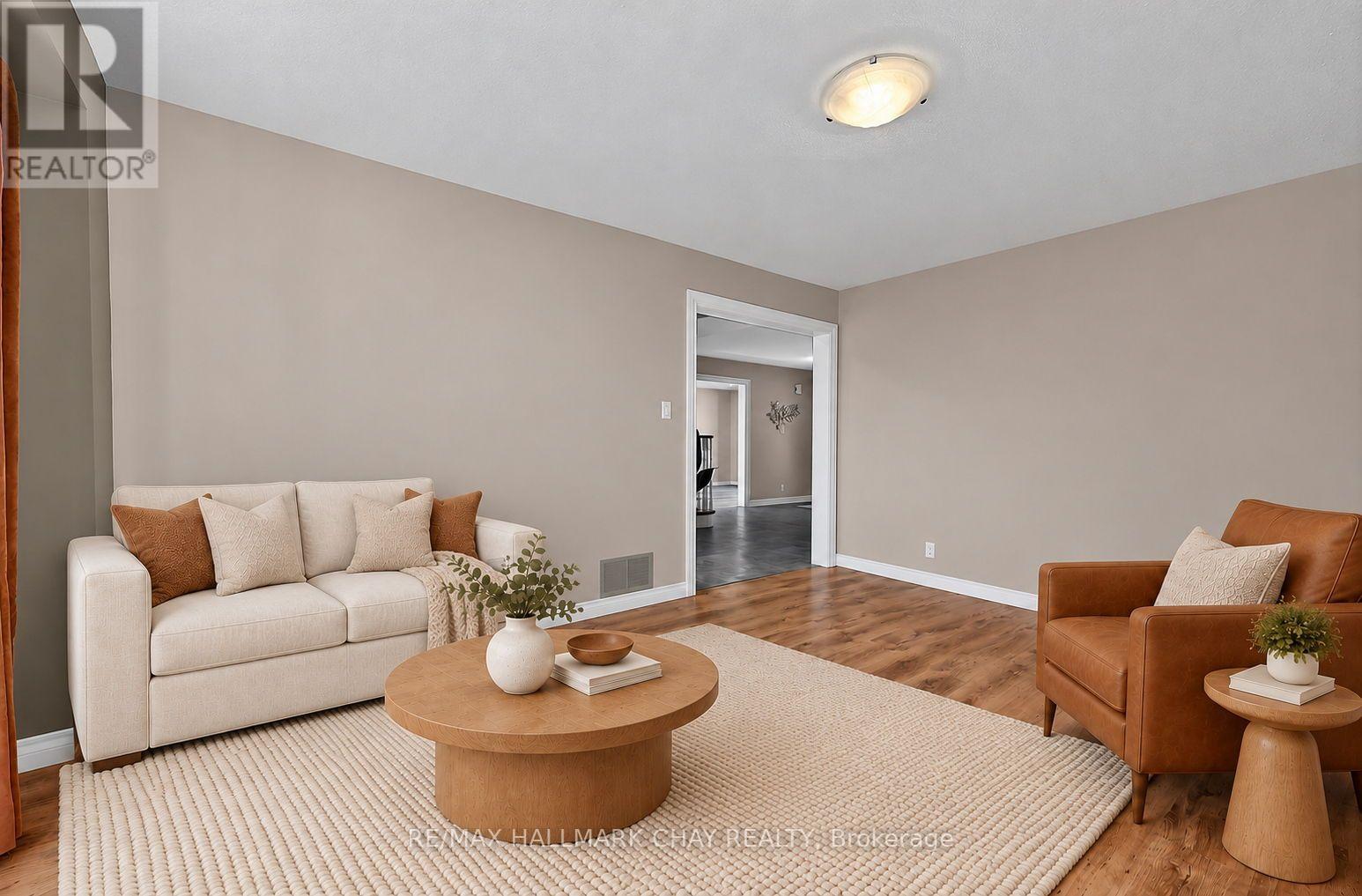 38 IMPERIAL CRESCENT - 11