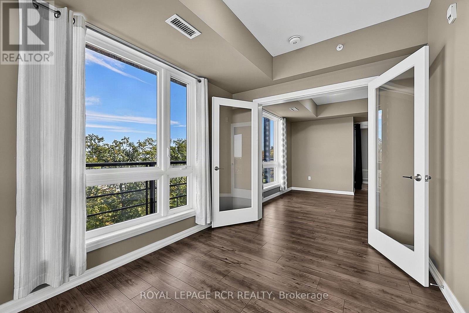 #502 302 ESSA ROAD - Image 18