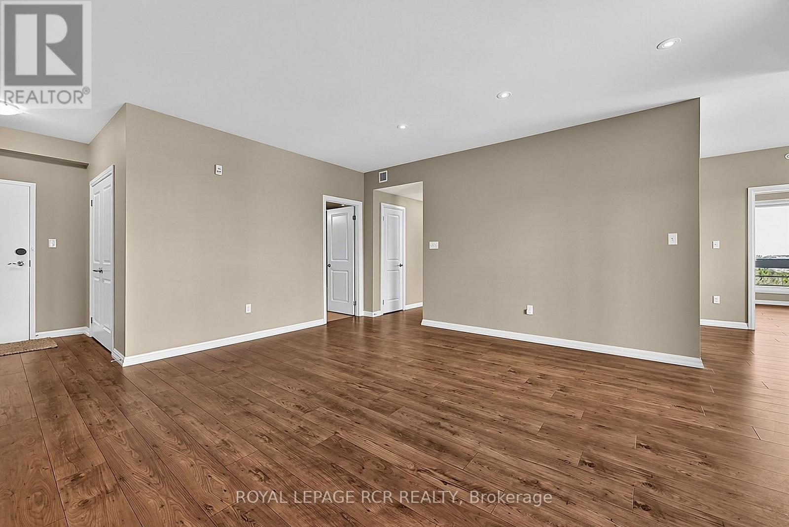 #502 302 ESSA ROAD - Image 6