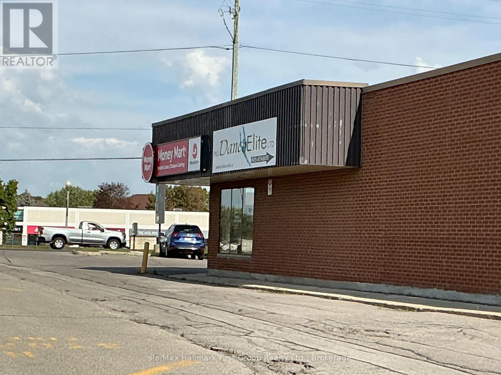 Property for lease at 4 - 1411 KING STREET E