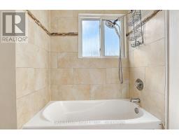 Main Fl - 45 Craydon Avenue, Toronto, ON M6M2C8 Photo 36