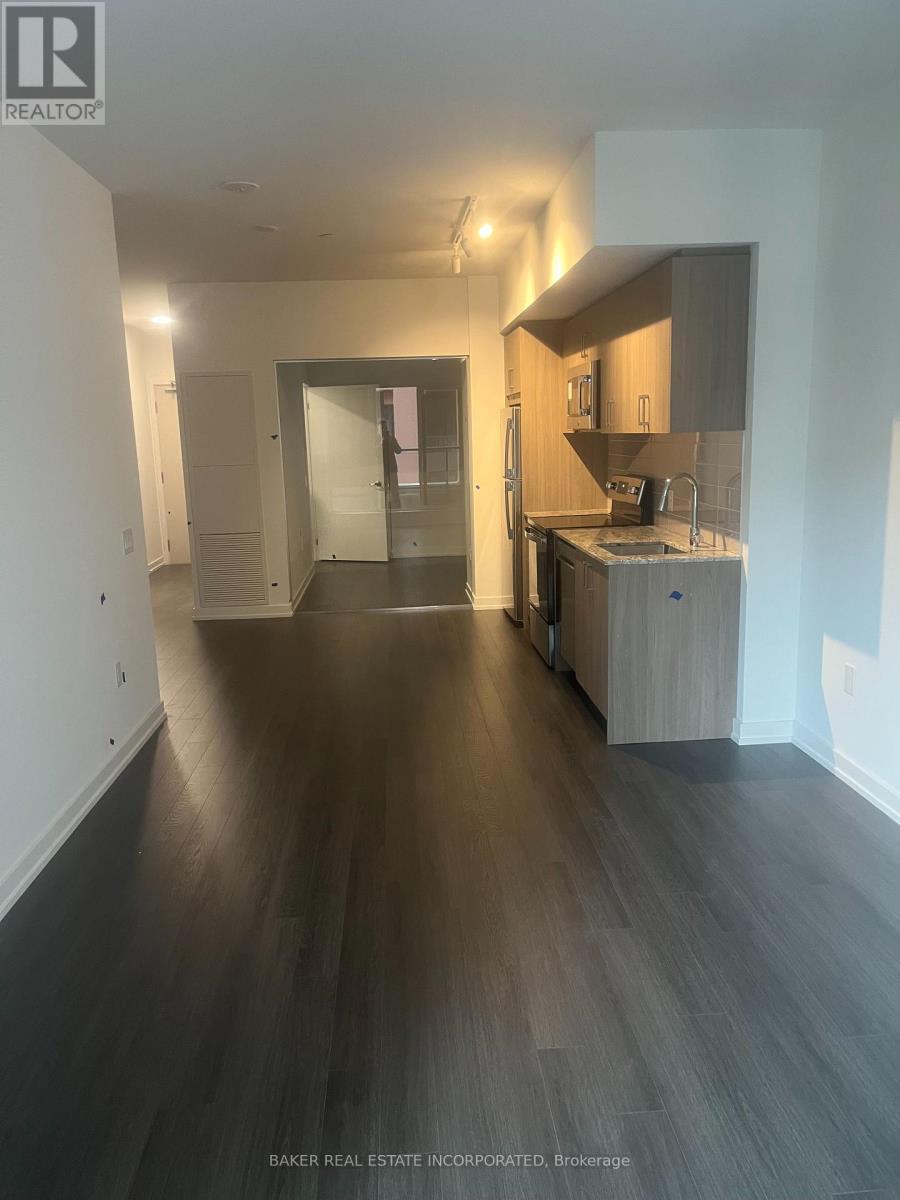 4010 Eglinton Avenue West — photo 12