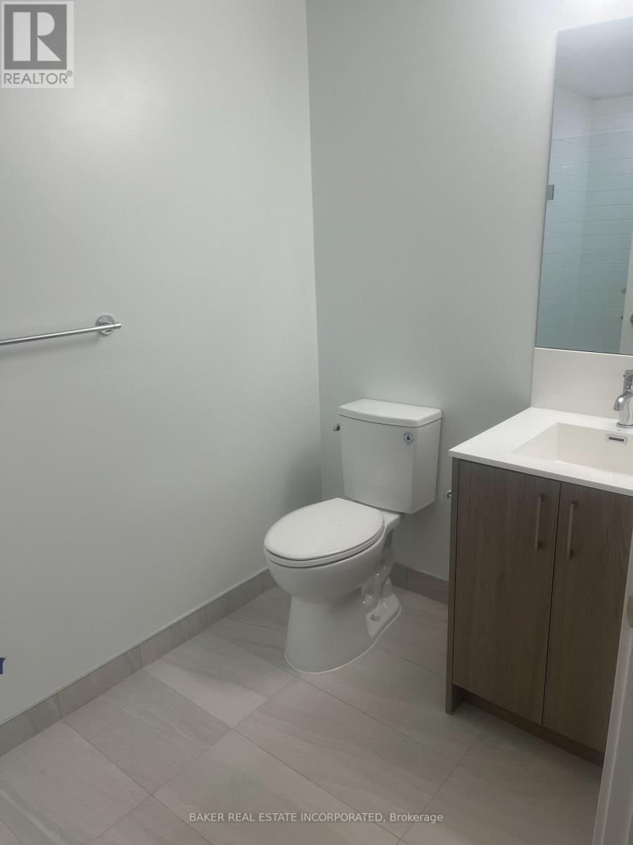 4010 Eglinton Avenue West — photo 4