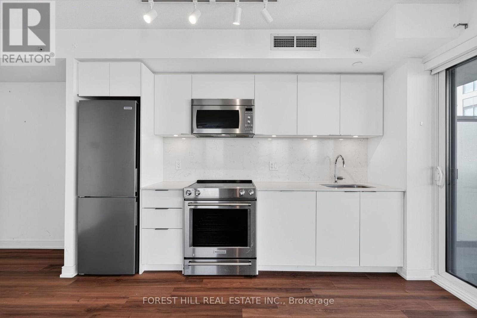 1708- 30 Samuel Wood Way, Toronto, ON photo 17