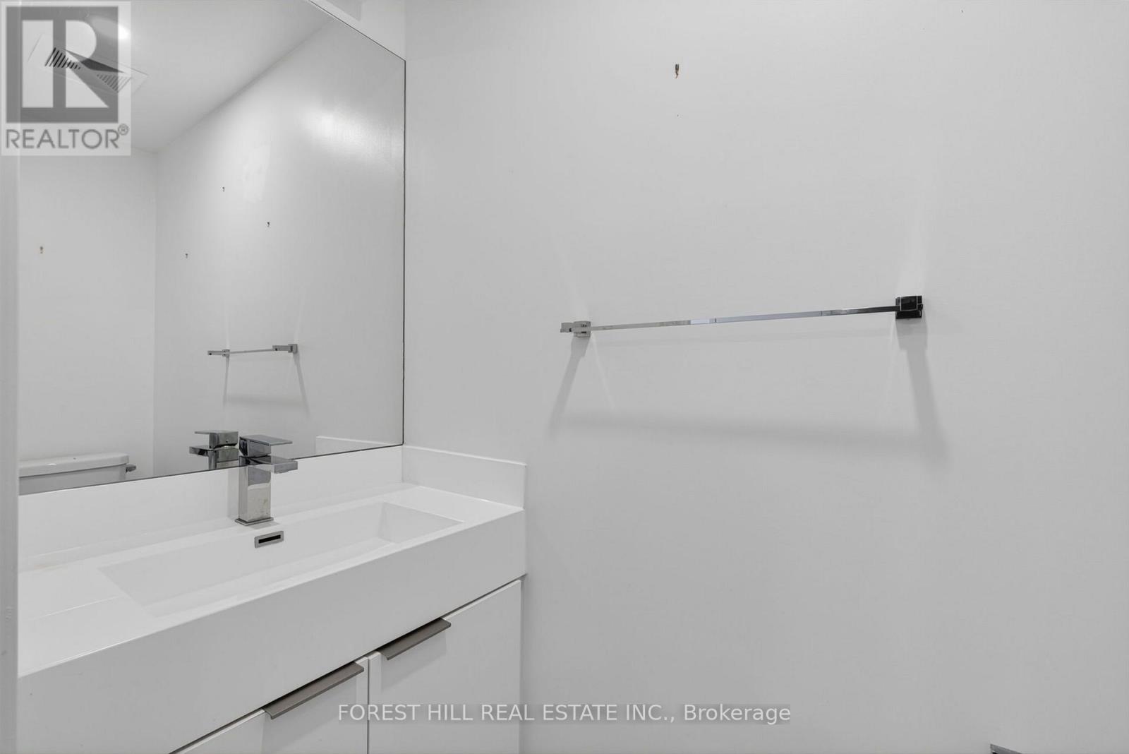 1708- 30 Samuel Wood Way, Toronto, ON photo 8