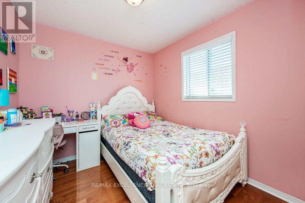 44 WEATHER VANE LANE NW - 38