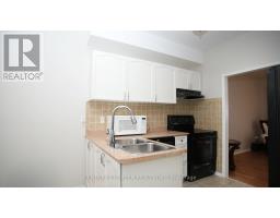 836 Avocado Crescent, Mississauga, ON L5W1K4 Photo 10