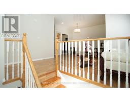 836 Avocado Crescent, Mississauga, ON L5W1K4 Photo 12