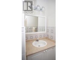 836 Avocado Crescent, Mississauga, ON L5W1K4 Photo 17