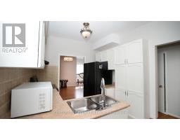 836 Avocado Crescent, Mississauga, ON L5W1K4 Photo 9