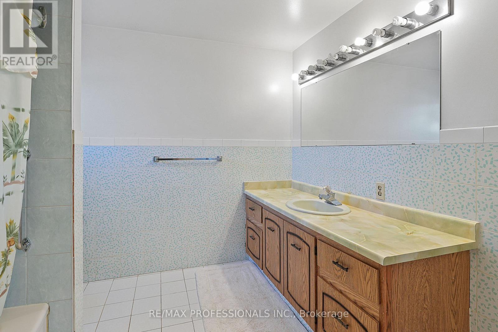 43 Franca Crescent, Toronto, ON photo 35