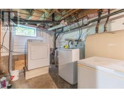 102 Parade Street, Yarmouth, NS B5A3B5 Photo 12