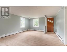 102 Parade Street, Yarmouth, NS B5A3B5 Photo 7